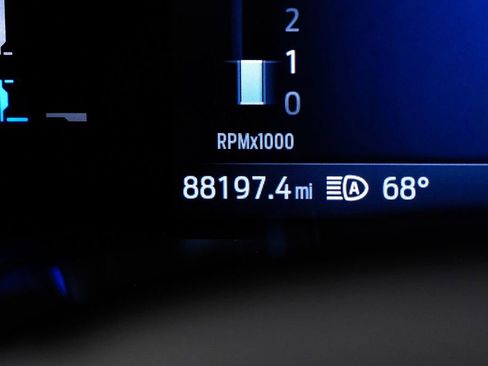 Used 2024 Ford Escape Active w/ Cold Weather Package image 16