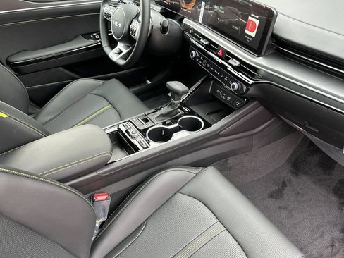 Used 2026 Kia K5 GT FWD image 16