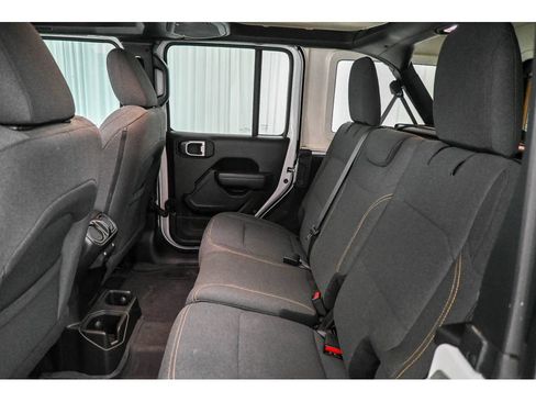 Used 2024 Jeep Wrangler Unlimited Sport AWD/4WD image 23