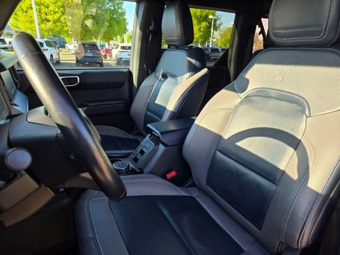 Used 2021 Ford Bronco First Edition AWD/4WD image 15