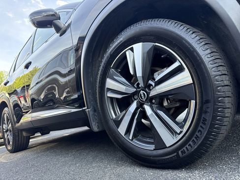 Used 2023 Nissan Rogue Platinum w/ Platinum Premium Package AWD/4WD image 7