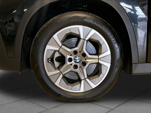 Used 2023 BMW X1 xDrive28i AWD/4WD image 10