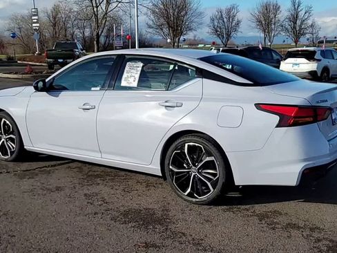 Used 2023 Nissan Altima 2.5 SR image 6