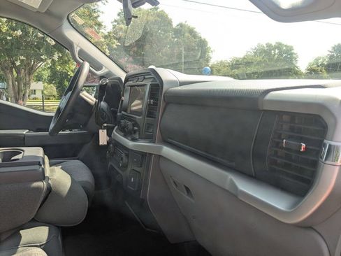 Used 2023 Ford F150 XLT w/ Trailer Tow Package AWD/4WD image 34