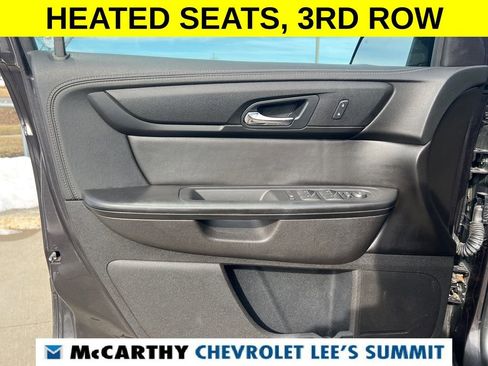 Used 2017 Chevrolet Traverse LT w/ Style and Technology Package image 42