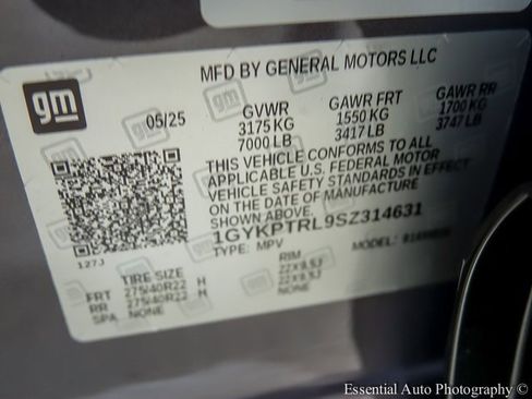 New 2025 Cadillac Lyriq Luxury image 23