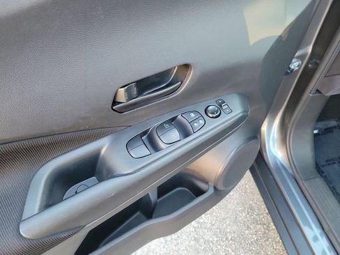 Certified 2022 Nissan Kicks S image 15