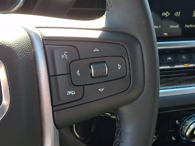 Used 2024 GMC Sierra 1500 Elevation w/ LPO, Elevation Black Package AWD/4WD image 8