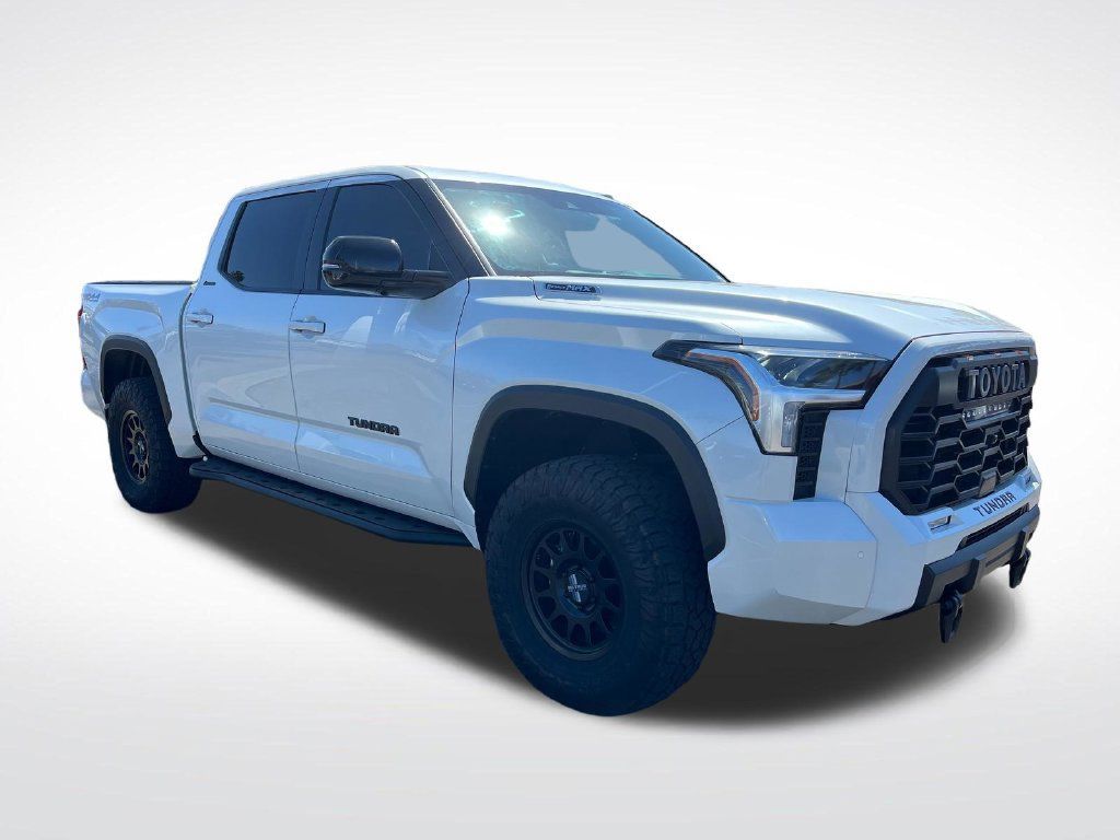 Used 2025 Toyota Tundra Limited w/ TRD Off-Road Package AWD/4WD image 7