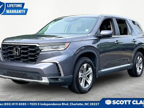 Used 2024 Honda Pilot EX-L image 3
