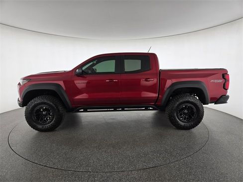Used 2024 Chevrolet Colorado ZR2 w/ ZR2 Bison Edition image 28