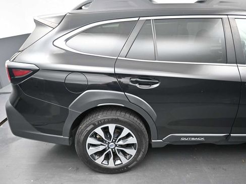 Used 2023 Subaru Outback Limited XT AWD/4WD image 11