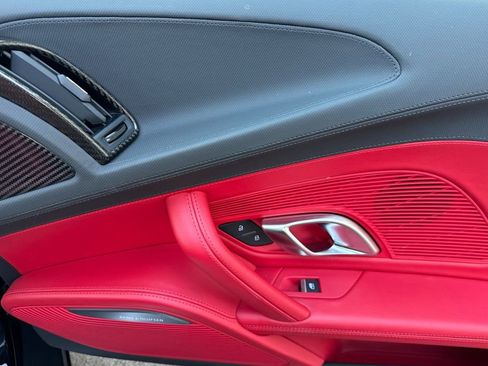 Used 2018 Audi R8 V10 w/ Premium Package image 18