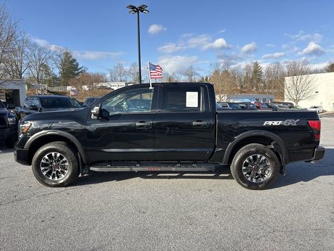 Used 2024 Nissan Titan PRO-4X w/ Pro-4x Convenience Package image 7
