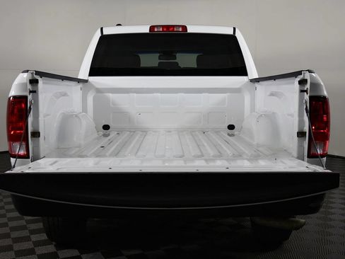 Used 2016 RAM 1500 Tradesman w/ Popular Equipment Group AWD/4WD image 11
