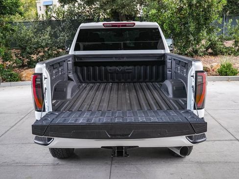 Used 2026 GMC Sierra 2500 AT4 AWD/4WD image 26
