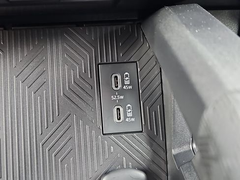 New 2026 Toyota Tacoma 4x4 Double Cab image 12