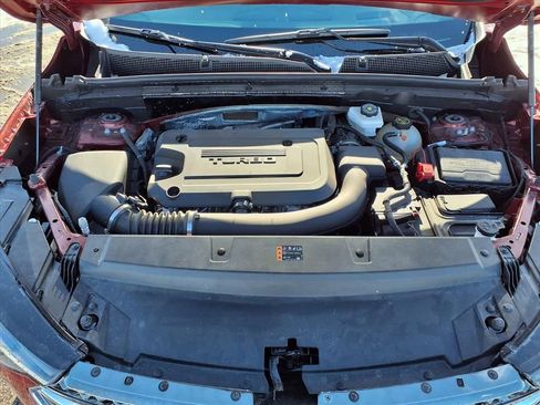 Certified 2022 Buick Envision Avenir w/ Technology Package II image 35