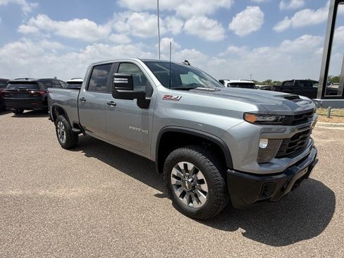 New 2026 Chevrolet Silverado 2500 Custom w/ Custom Value Package AWD/4WD image 12