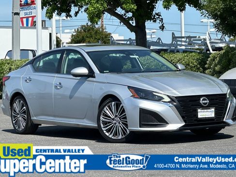 Certified 2023 Nissan Altima 2.5 SL FWD image 1