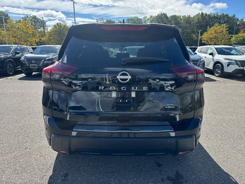 New 2026 Nissan Rogue SV image 5