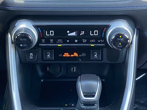 Certified 2024 Toyota RAV4 XSE w/ Advanced Technology Package AWD/4WD image 31