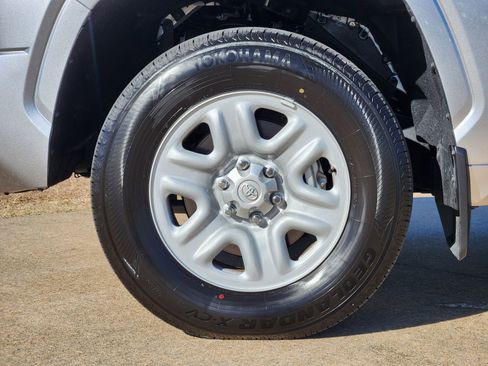 Used 2025 Toyota Tundra SR w/ SR Tow Package image 14