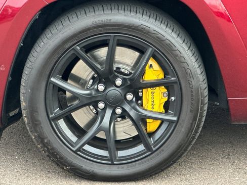 Used 2021 Jeep Grand Cherokee Trackhawk image 26