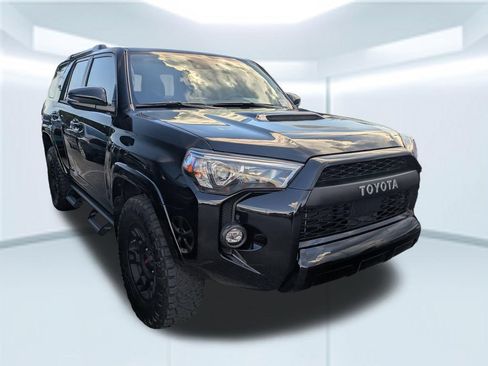 Used 2024 Toyota 4Runner TRD Off-Road Premium w/ Moonroof Package AWD/4WD image 3