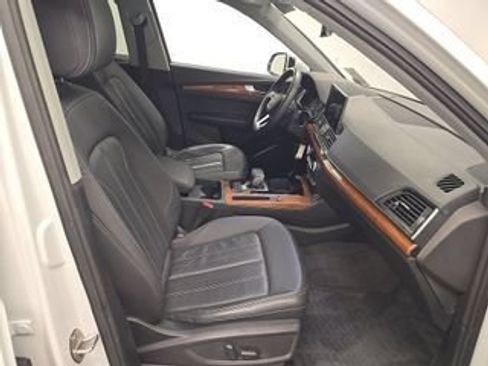 Used 2023 Audi Q5 2.0T Premium w/ Convenience Package AWD/4WD image 7