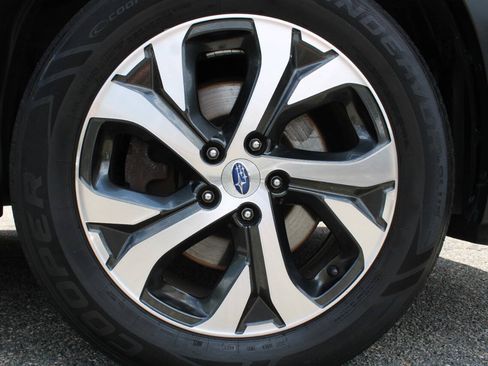 Used 2021 Subaru Outback Limited XT AWD/4WD image 23