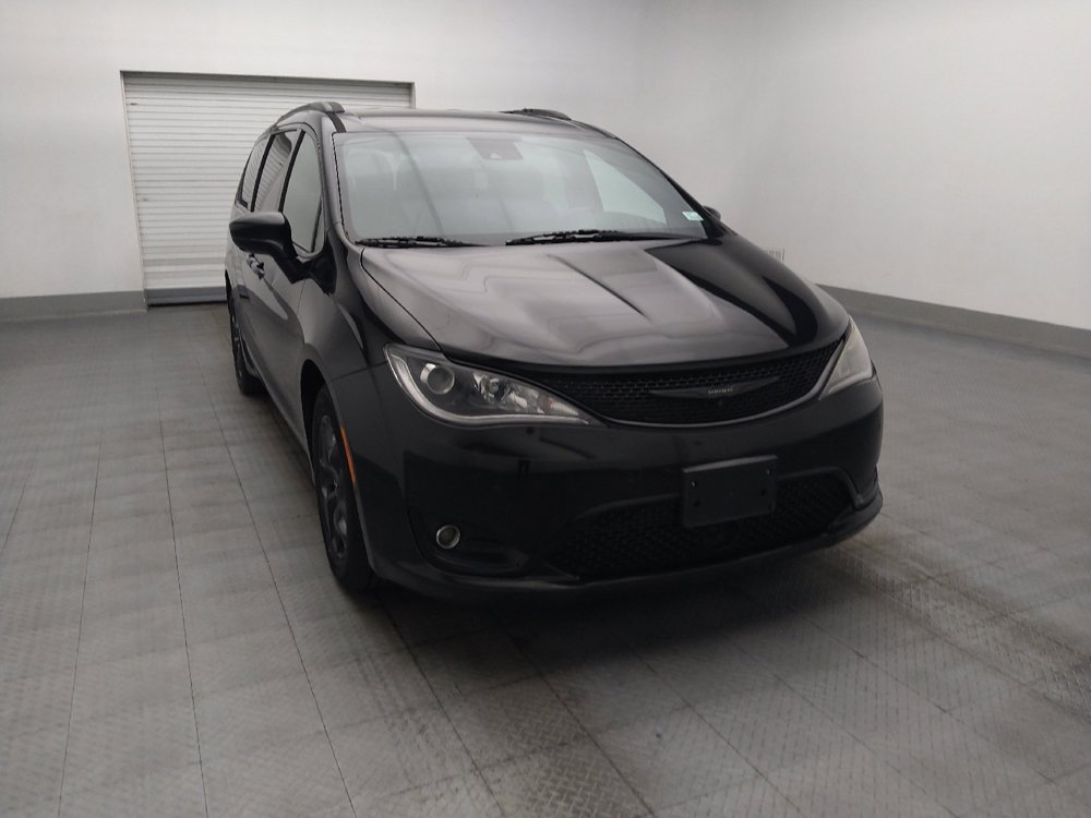 Used 2019 Chrysler Pacifica Touring-L w/ Advanced Safetytec Group FWD image 14