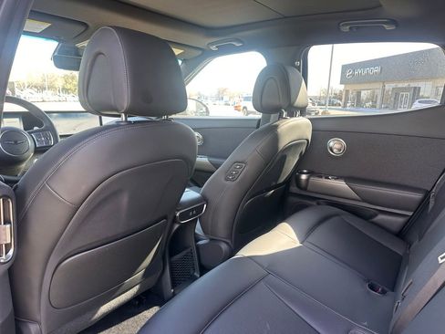 Used 2024 Genesis GV60 RWD image 14