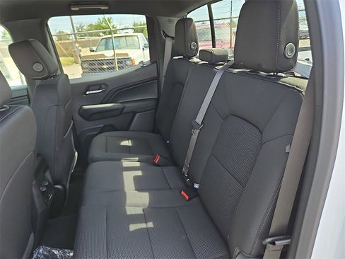 New 2026 Chevrolet Colorado LT image 11