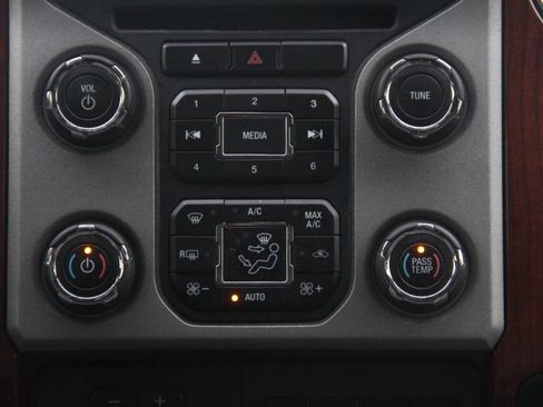 Used 2016 Ford F350 King Ranch w/ King Ranch w/Chrome Package image 24