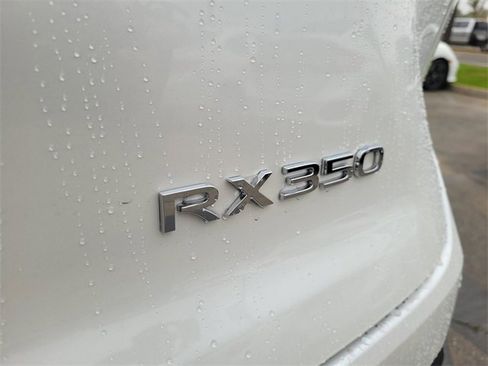 Used 2024 Lexus RX 350 Premium image 11