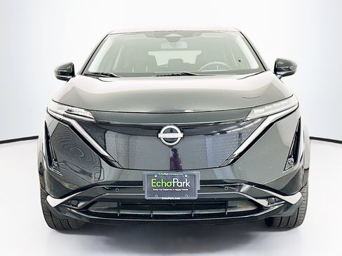 Used 2024 Nissan Ariya AWD image 2