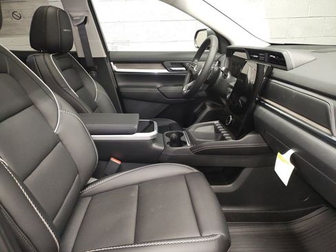 New 2026 GMC Terrain Denali image 7