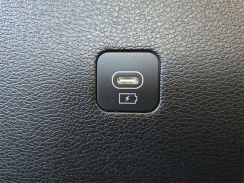 Certified 2025 Kia Telluride S image 18