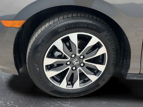 Used 2023 Honda Odyssey EX-L image 37