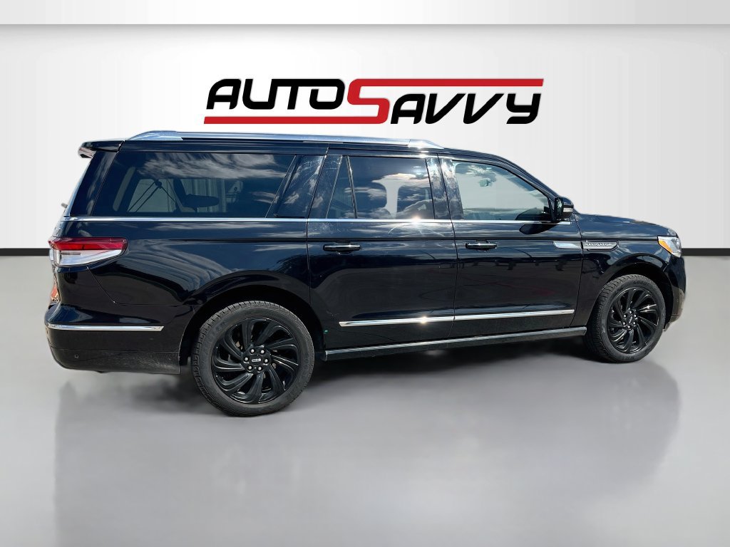 Used 2022 Lincoln Navigator L Reserve AWD/4WD image 7