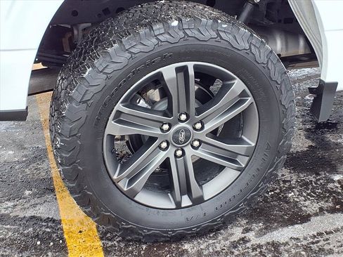 Used 2021 Ford F150 XLT w/ Equipment Group 302A High image 27