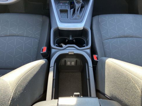 Certified 2024 Toyota RAV4 XLE image 18