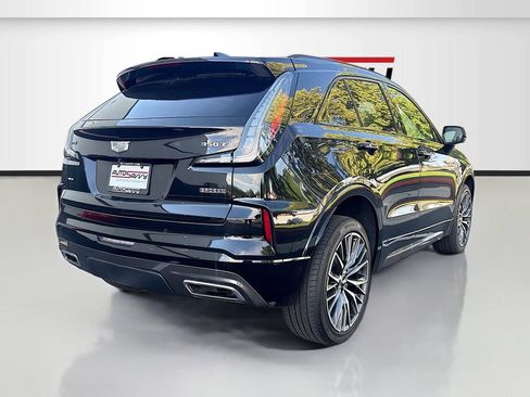 Used 2024 Cadillac XT4 Sport w/ Cold Weather Package AWD/4WD image 7