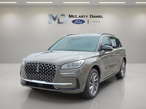 Used 2025 Lincoln Corsair Grand Touring w/ Equipment Group 301A AWD/4WD image 27