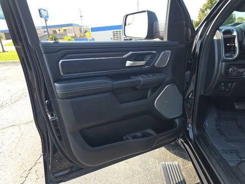 Used 2025 RAM 1500 Laramie w/ Night Edition AWD/4WD image 12