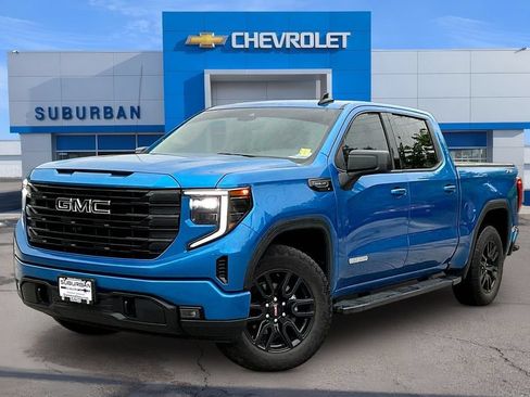 Used 2024 GMC Sierra 1500 Elevation w/ Preferred Package AWD/4WD image 1