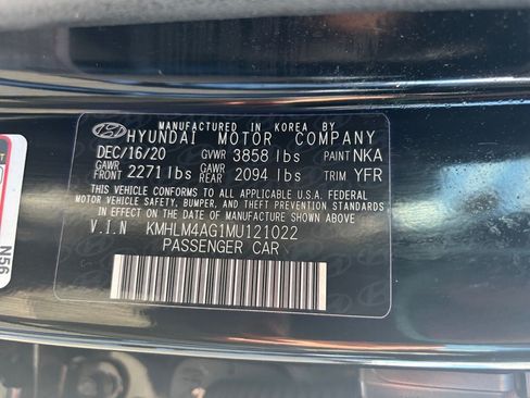 Used 2021 Hyundai Elantra SEL w/ Cargo Package FWD image 36