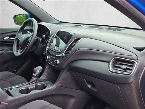 Used 2024 Chevrolet Equinox RS FWD image 21