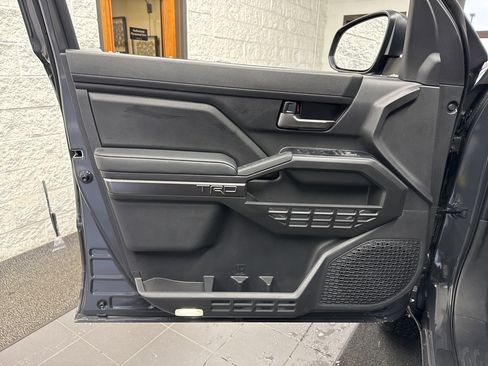 New 2025 Toyota Tacoma TRD Off-Road image 33